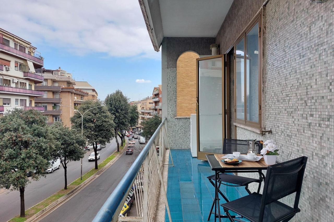 4Bnb - Cozy Albornoz Flat Рим Экстерьер фото